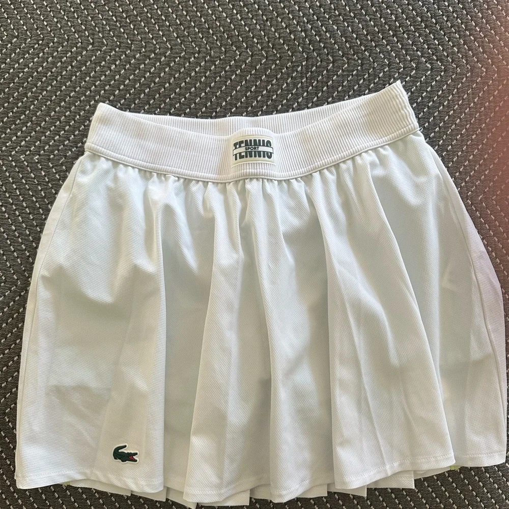 Lacoste Women's White Tennis Skirt - Picture 1 of 8
